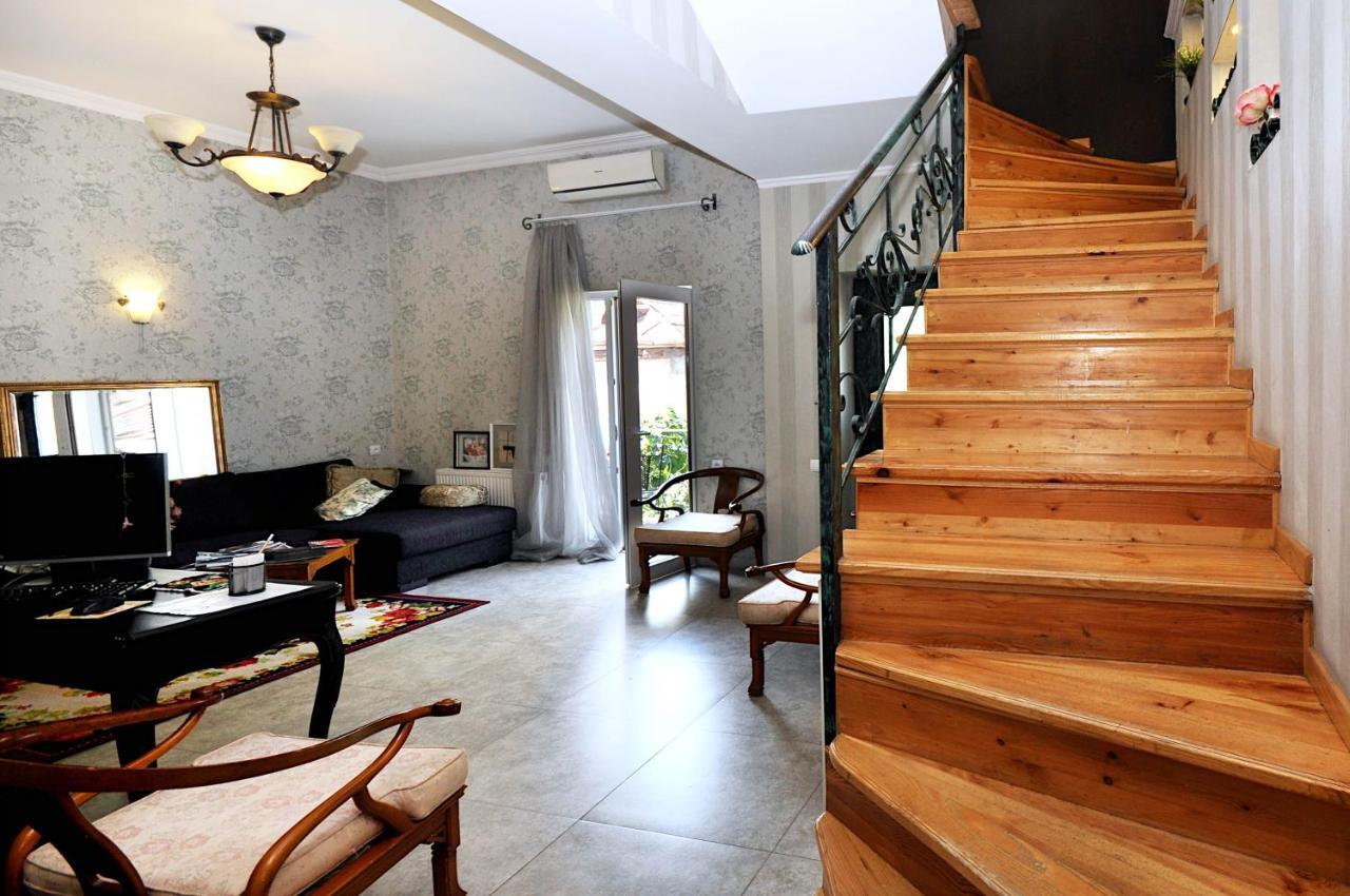 Terrace Garden Boutique Hotel Tbilisi Buitenkant foto