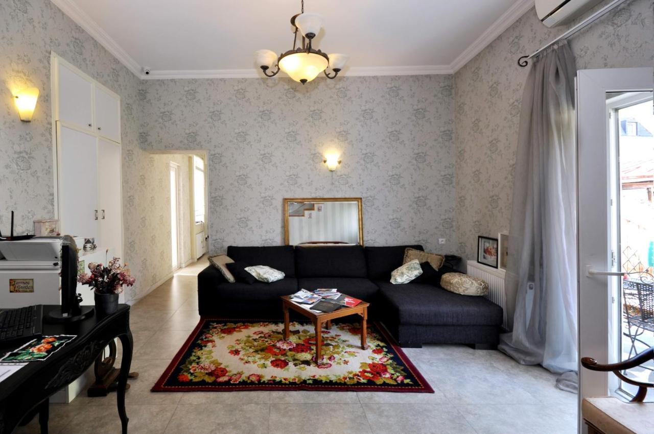 Terrace Garden Boutique Hotel Tbilisi Buitenkant foto